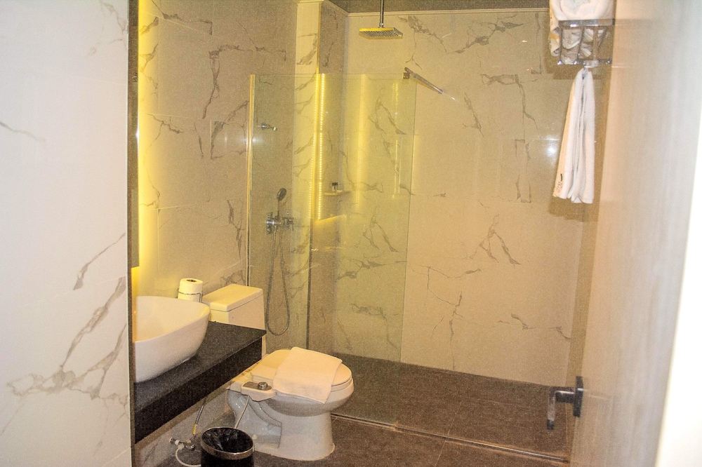 Deluxe Room, 2 Bedrooms - Photo 16