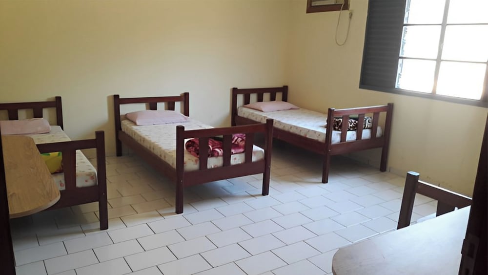 Basic Quadruple Room photo 1
