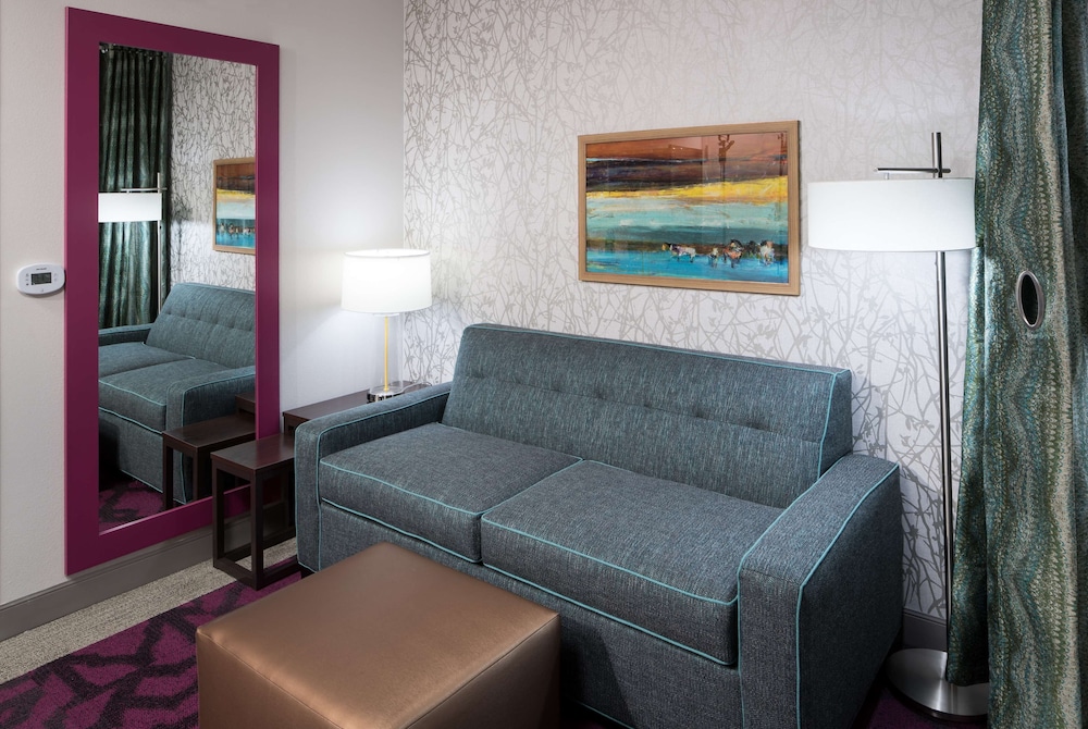 Studio, 2 Queen Beds, Accessible, Non Smoking (Roll-In Shower) photo 1