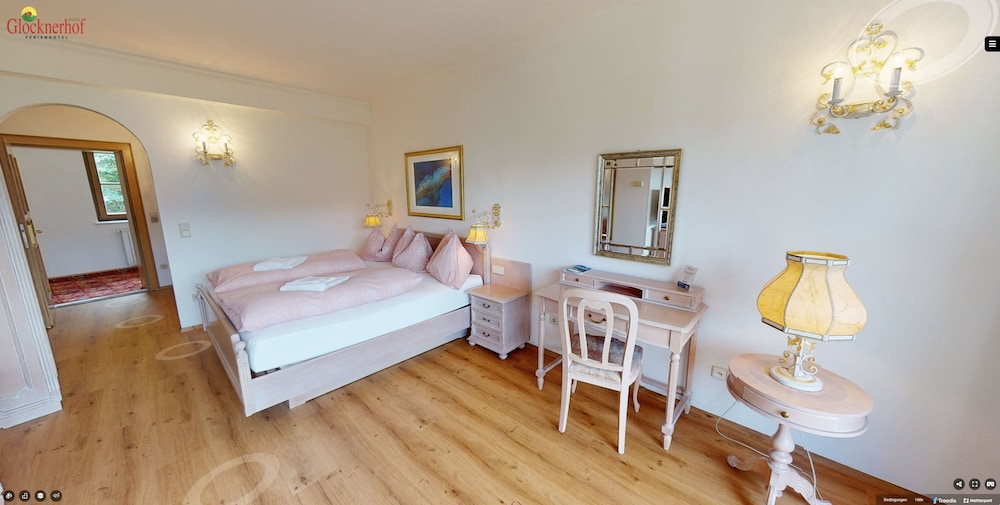 Premium Studio, 1 Bedroom, Bathtub, Valley View photo 2