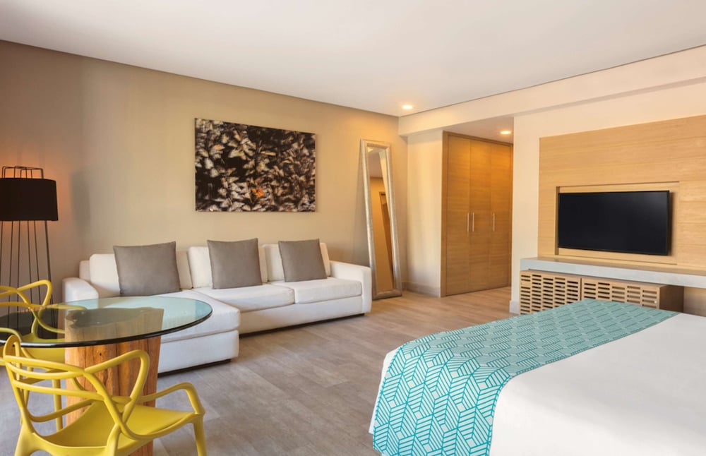 Junior Suite, 1 King Bed