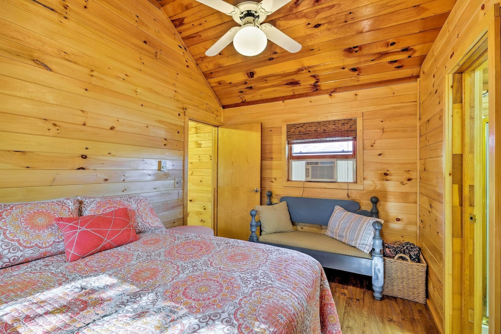 Cottage (2 Bedrooms) photo 1