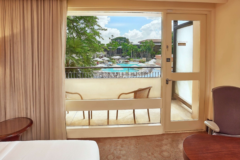 Deluxe Room, 2 Double Beds, Pool View - Photo 2
