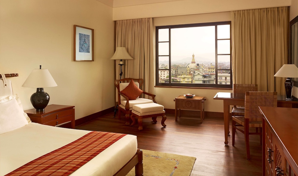 Room, 1 King Bed (Stupa View) photo 3