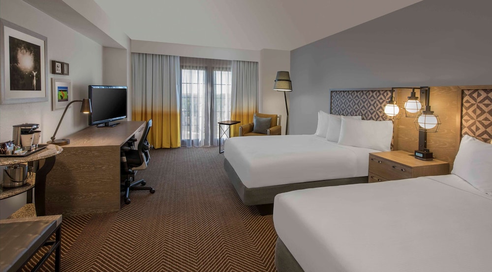 Room, 2 Double Beds, Accessible (Roll-In Shower) photo 1