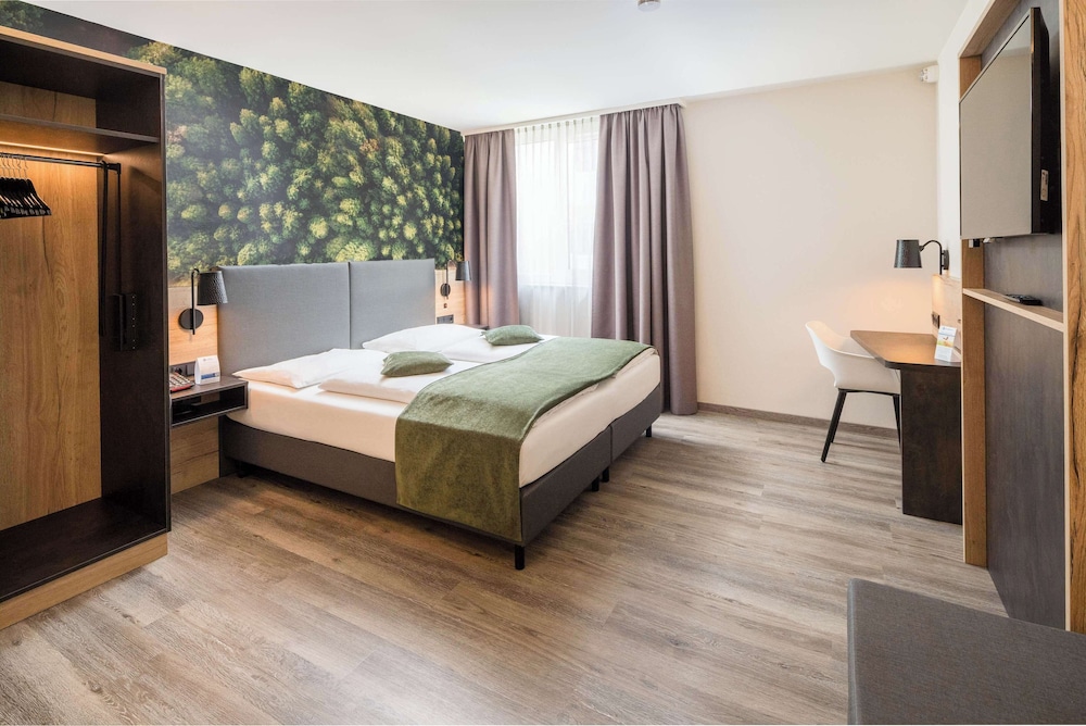 Barrierearmes Zimmer - Photo 1