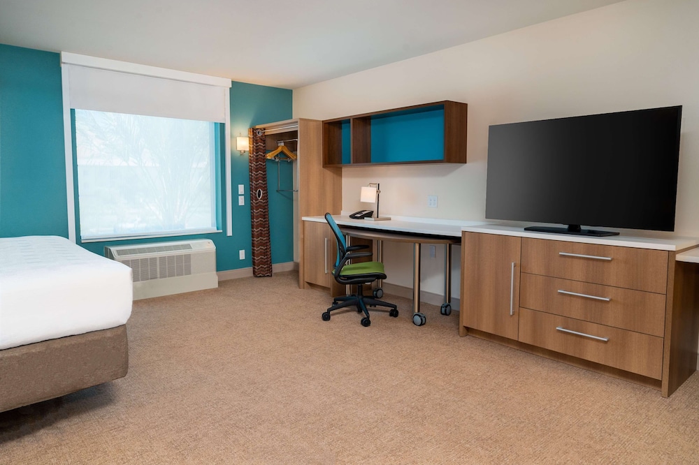 Studio, 1 King Bed, Accessible (Hearing) - Photo 4