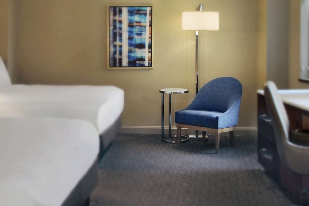 Superior Room, 2 Double Beds, Accessible, Bathtub (High Floor) - Photo 2
