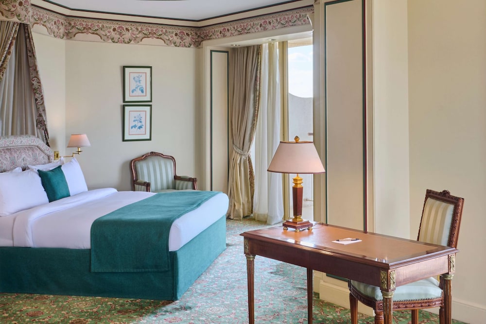 Royal Suite, 1 King Bed (Nile View)