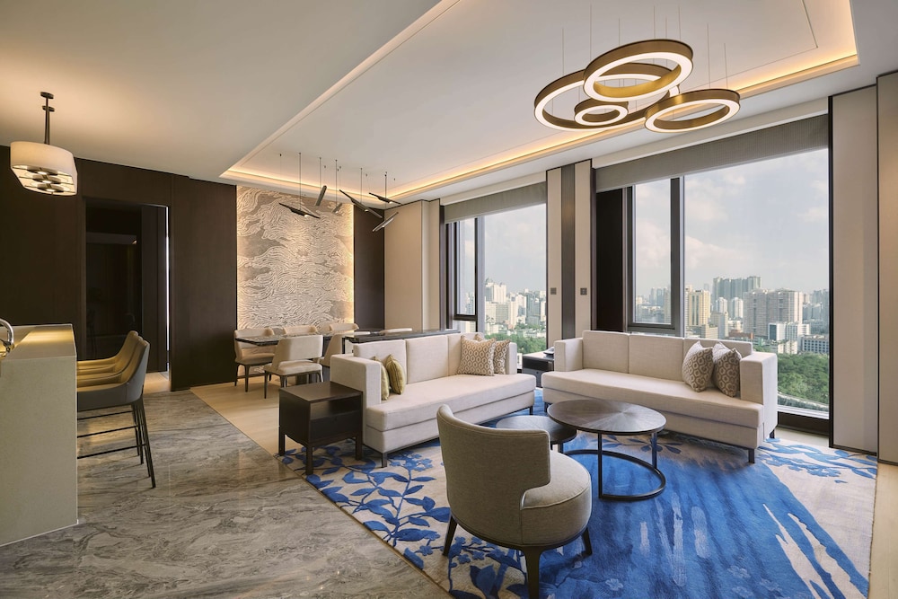 Suite (Grand Deluxe 2 Bedrooms) - Photo 2