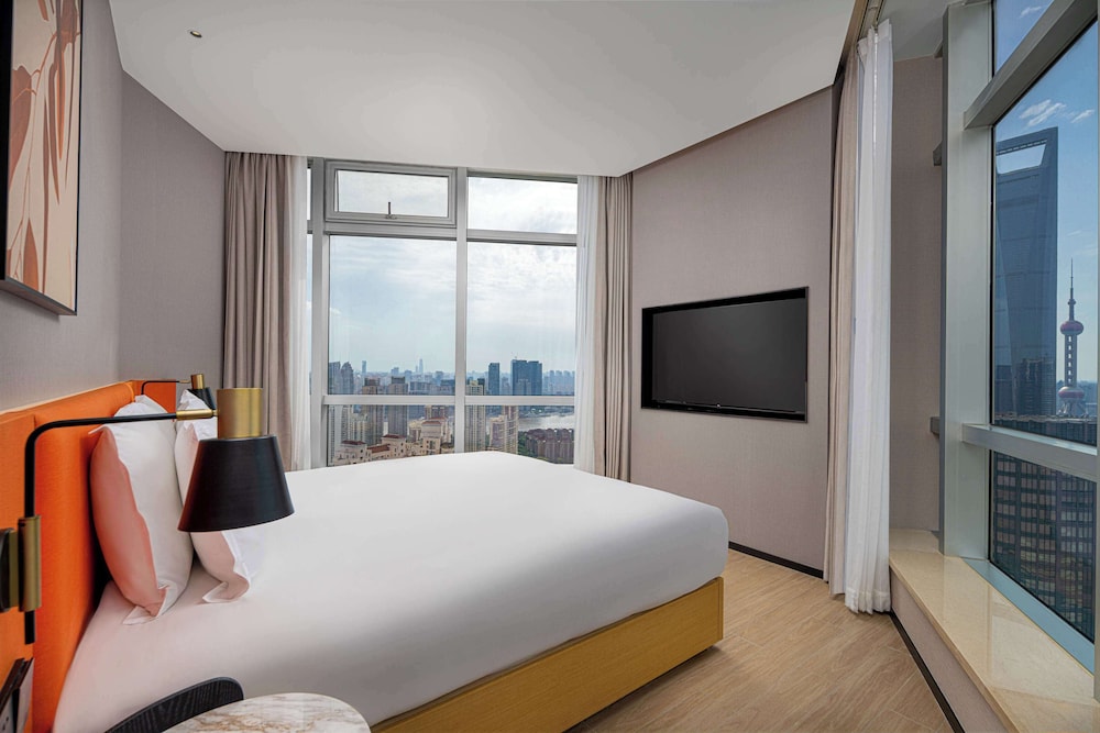 Deluxe Suite, 1 King Bed
