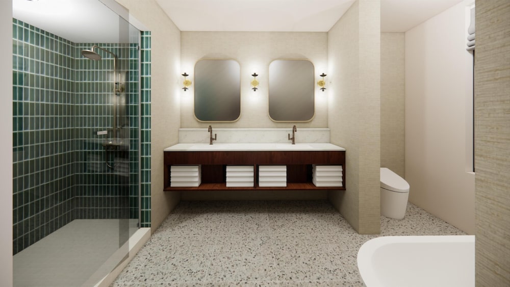 Room, 1 King Bed, Accessible (Mobility, Roll-In Shower) photo 2