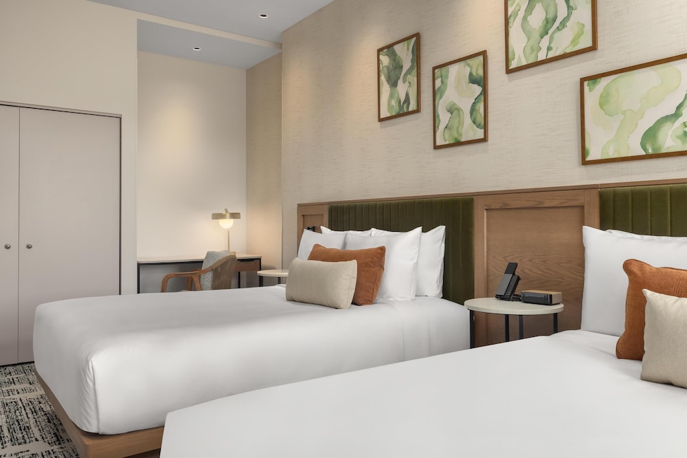 Room, 2 Queen Beds
