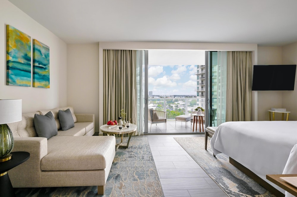 Room (Intracoastal Wellness Residences) photo 3