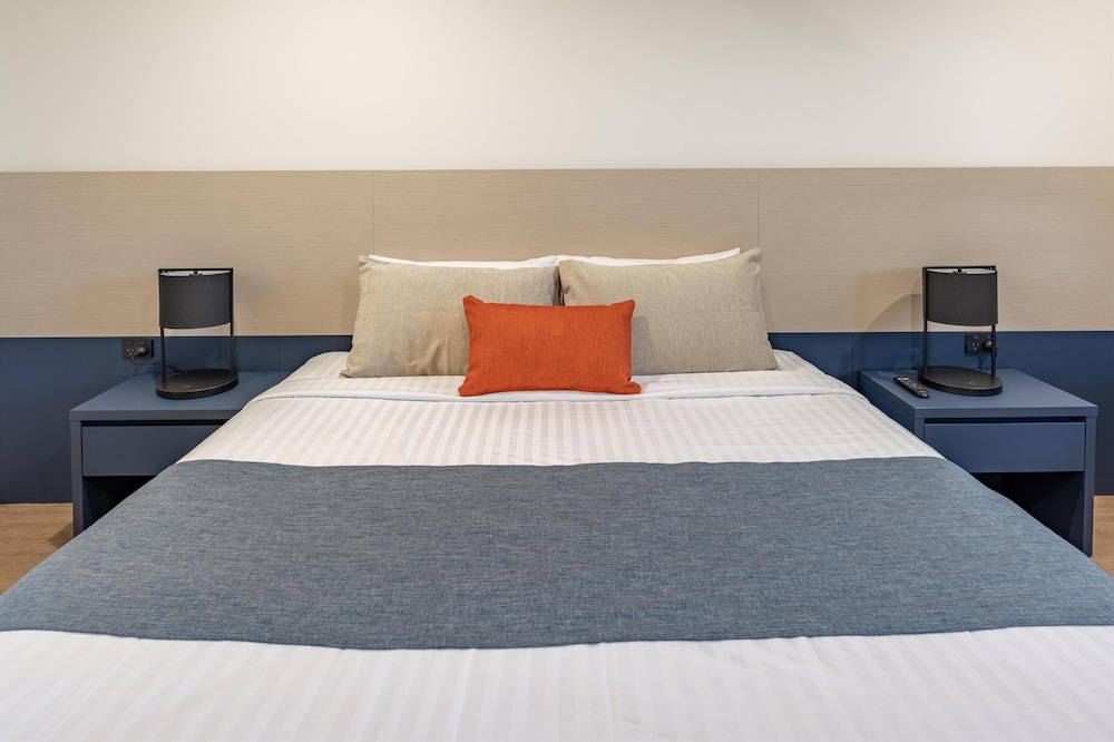 Standard Room, 1 King Bed, Non Smoking