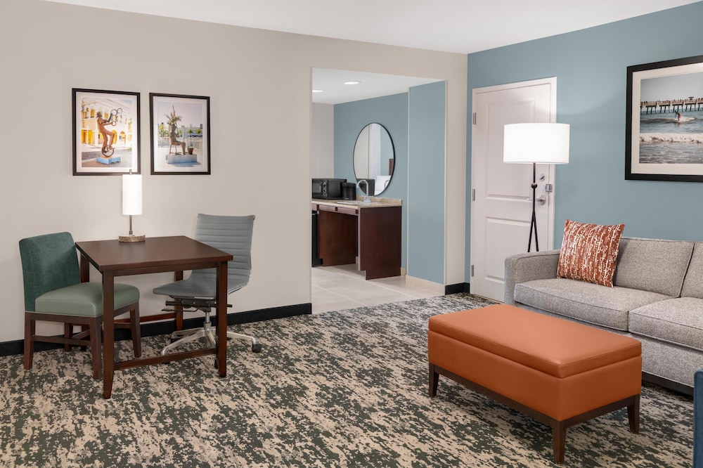 Suite, 2 Queen Beds, Accessible - Photo 8