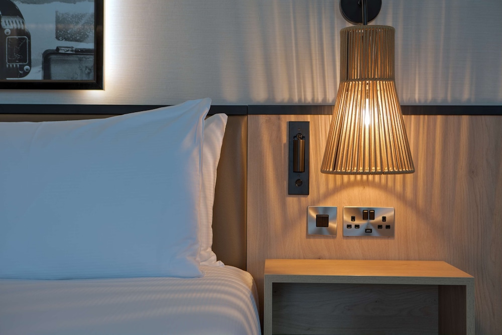 Deluxe Room, 1 Queen Bed - Photo 1