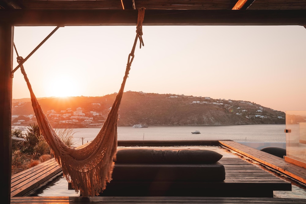 Ananea Suite Private Pool & Panoramic Sea View