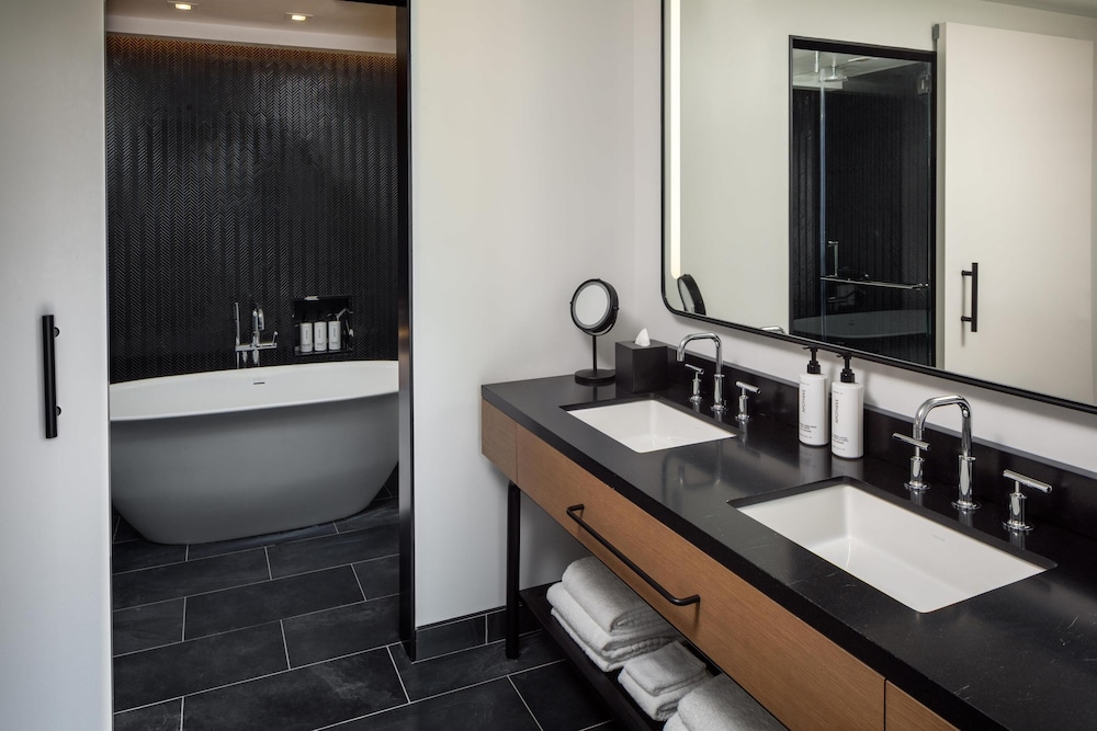 Room, 1 Bedroom, Terrace (Soak Tub)