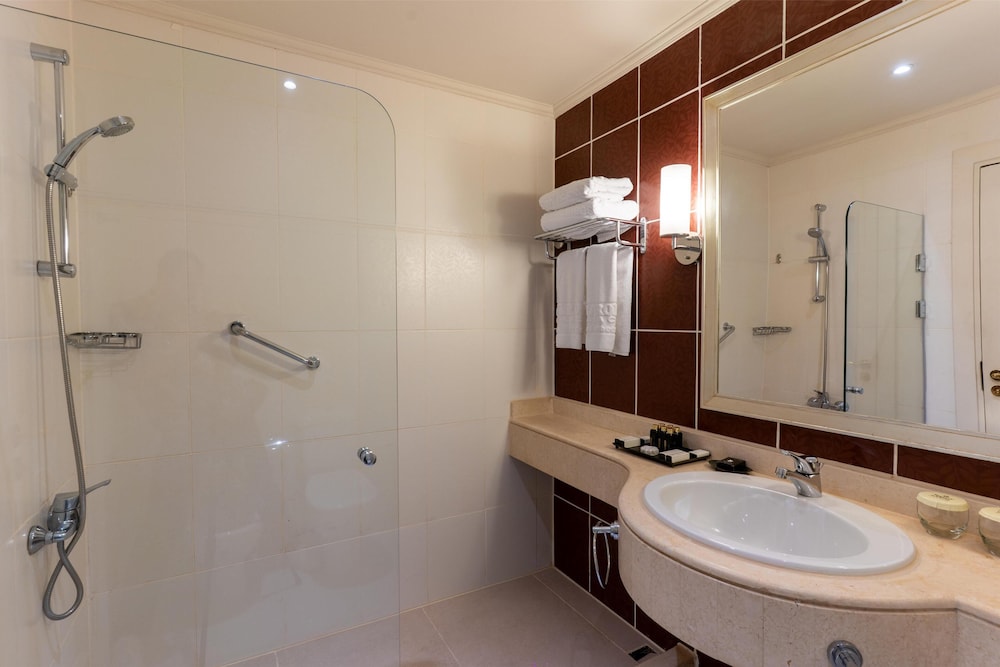Baron Club Deluxe Room -Adults Only 18+ (Club Lounge Access) photo 3