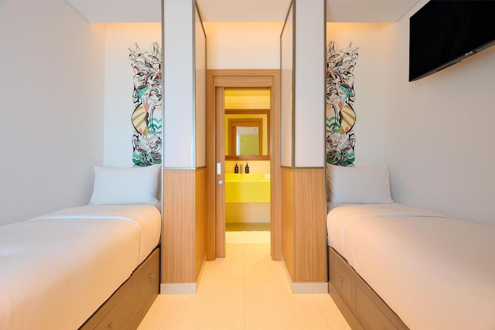 Family Room, Multiple Beds (Kite Room) - Photo 2