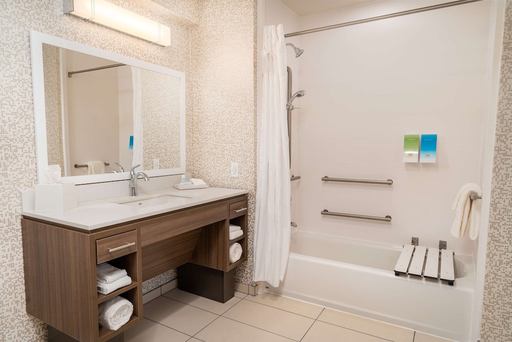 Studio, 2 Queen Beds, Accessible, Bathtub - Photo 5