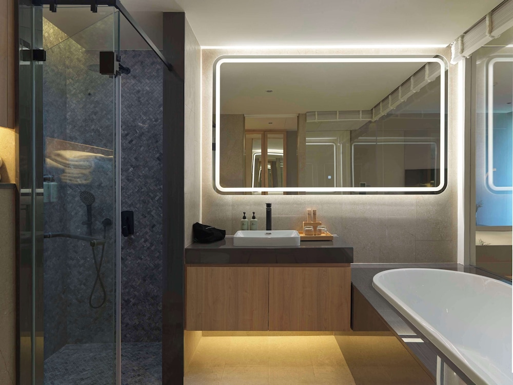 La Green Suite - 2 Bedrooms - Photo 6