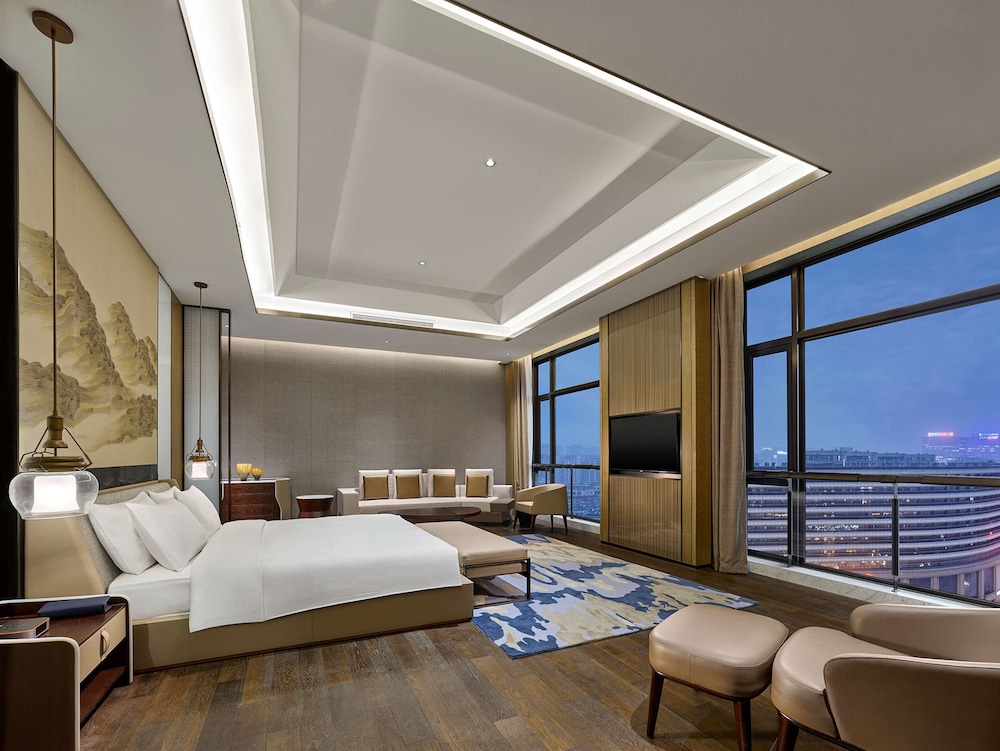Presidential Suite, 1 King Bed photo 2