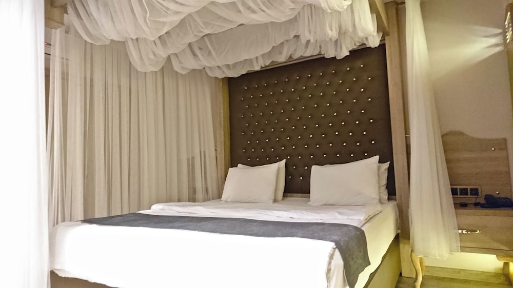 Superior Studio Suite photo 2