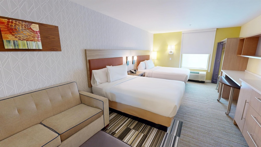 Studio Suite, 2 Queen Beds, Accessible, Bathtub photo 1