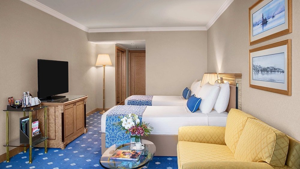 Available room