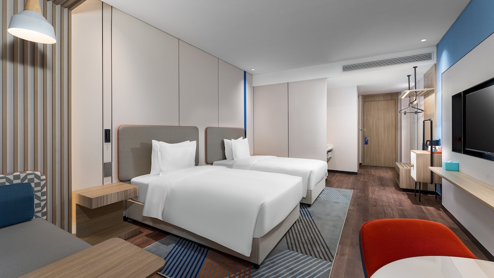Standard Room, 2 Twin Beds - Photo 1