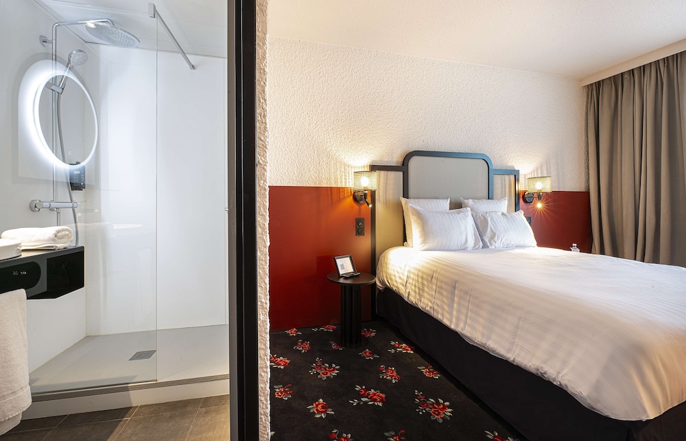 Classic Room, 1 Queen Bed, Non Smoking - Photo 3
