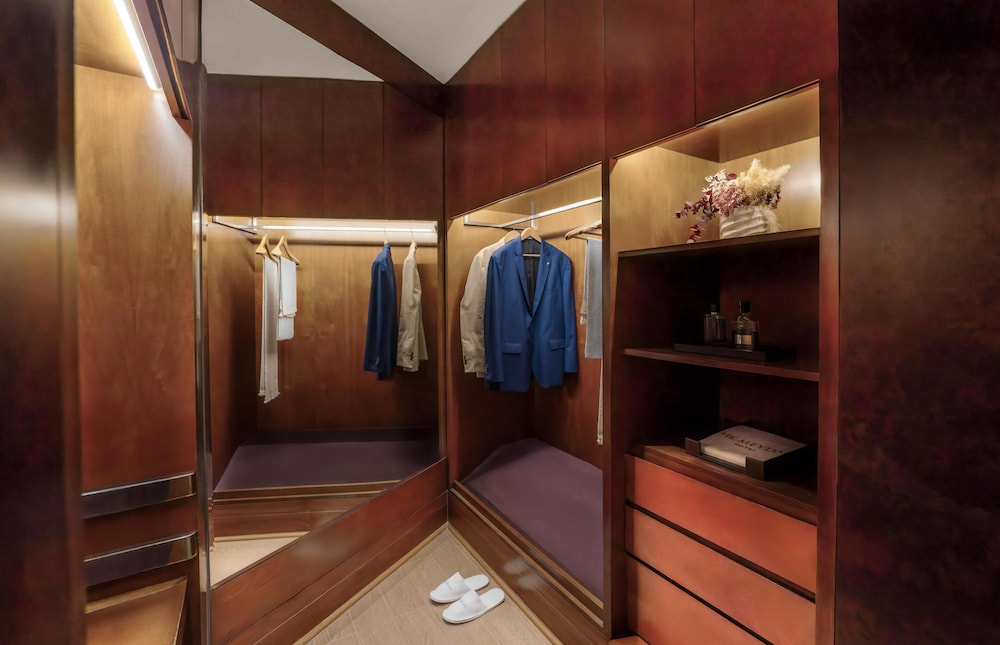 Presidential Meydan Suite photo 3