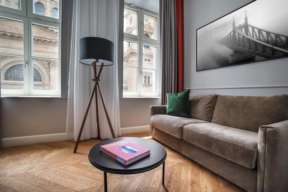 Premium Room (Collection - Basilica View)