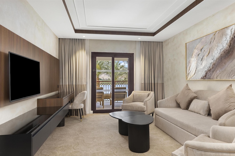 Deluxe Room, 1 King Bed