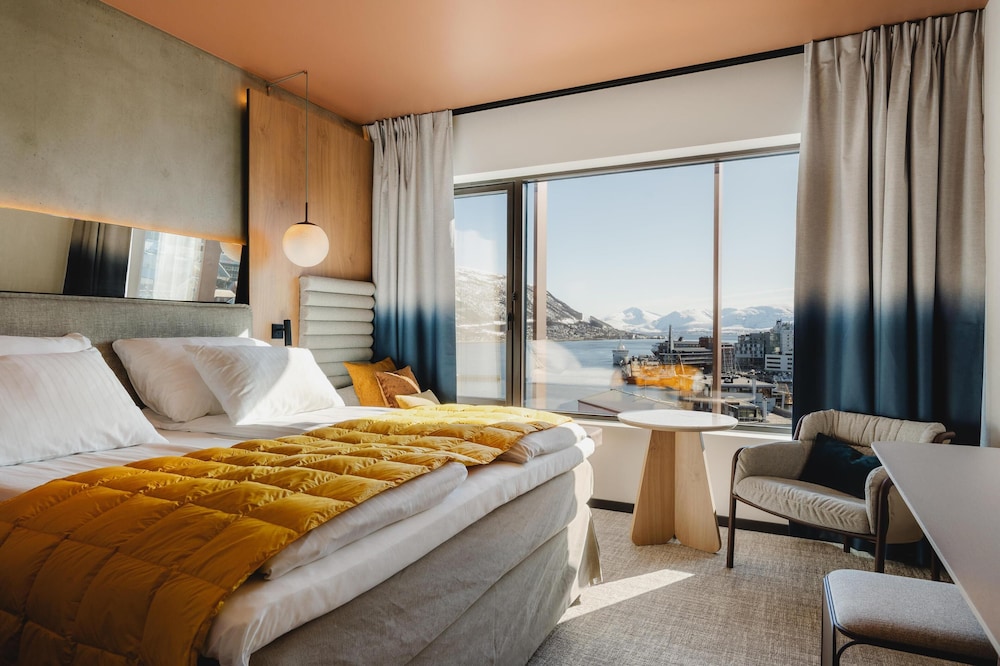 Superior Room, 1 King Bed (Plus)