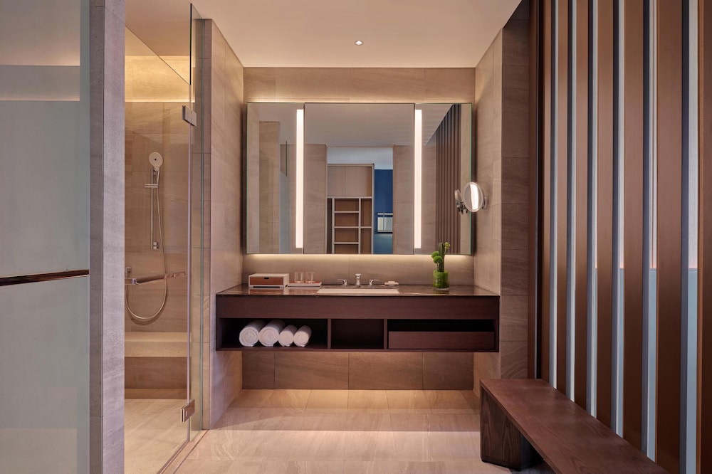 Room, 2 Twin Beds (View)