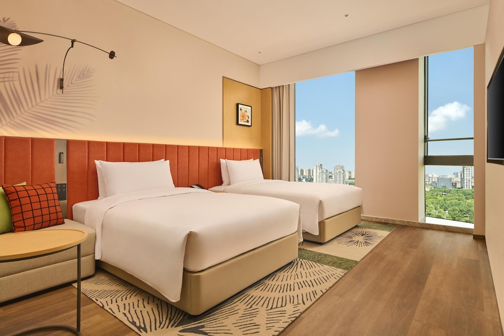 Comfort Room, 2 Twin Beds (High Floor)