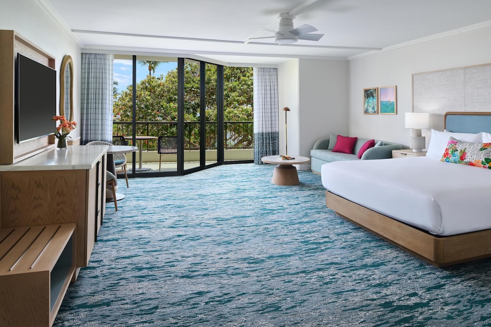 Junior Suite, 1 King Bed with Sofa bed, Ocean View (Signature)