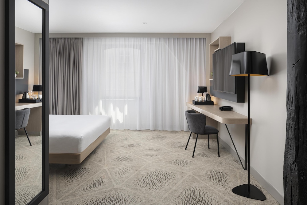 Room, 1 King Bed, Accessible