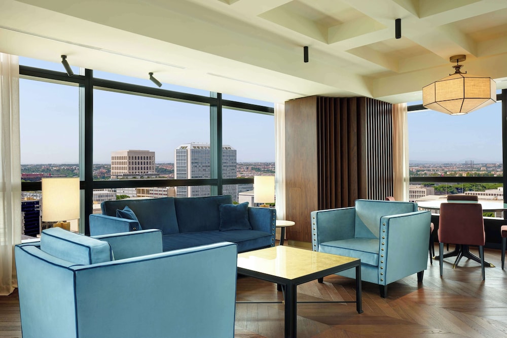 Suite, Multiple Beds, Corner