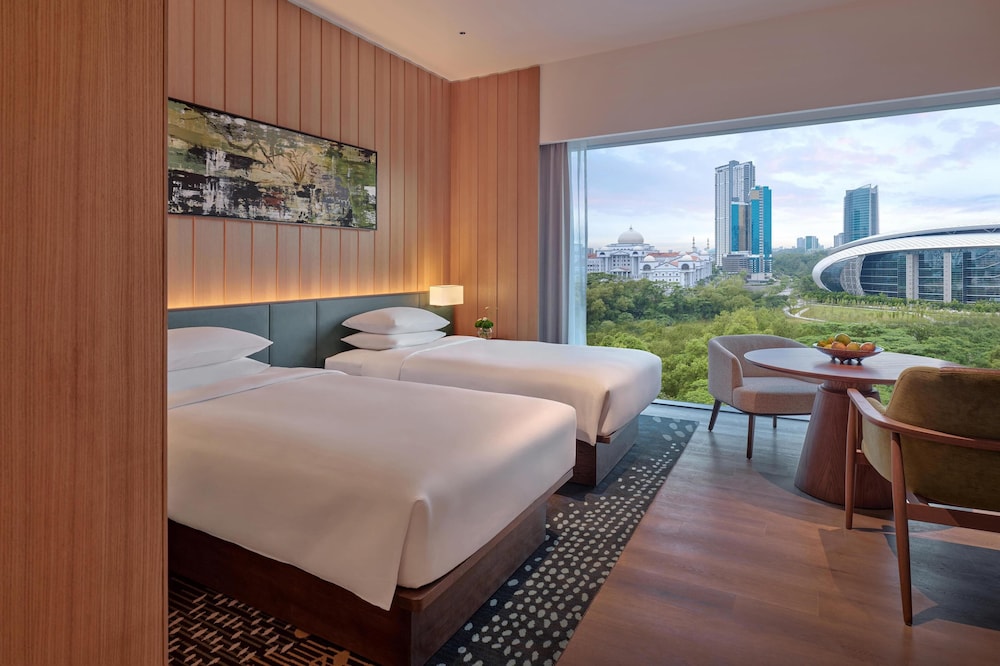 Deluxe Room, 2 Twin Beds, Club Lounge Access