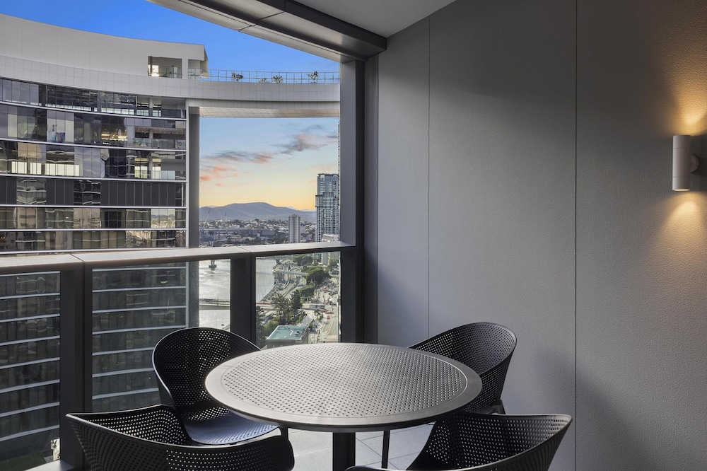 2 Bedroom Suite