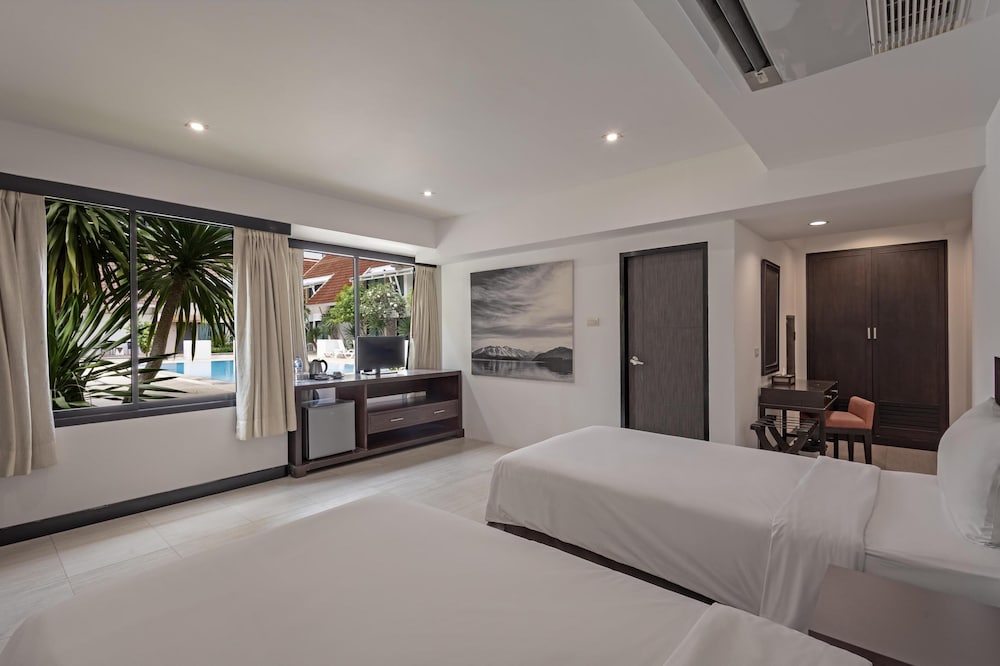 Superior Garden Access Twin