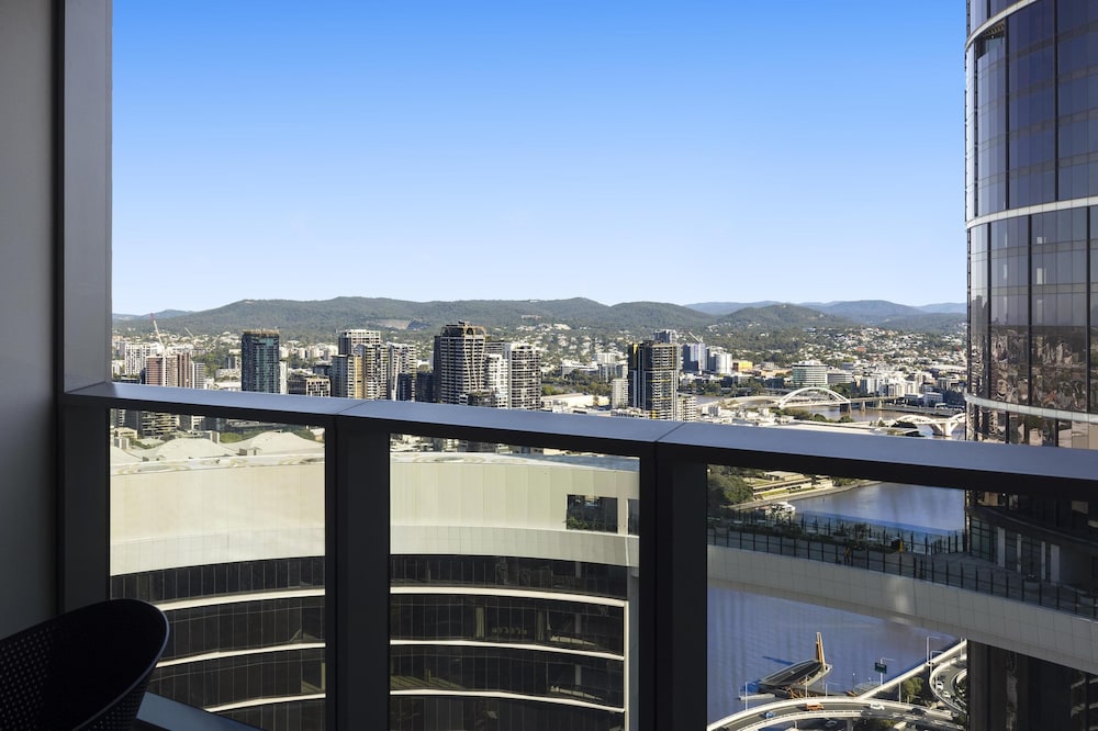 2 Bedroom River View Suite