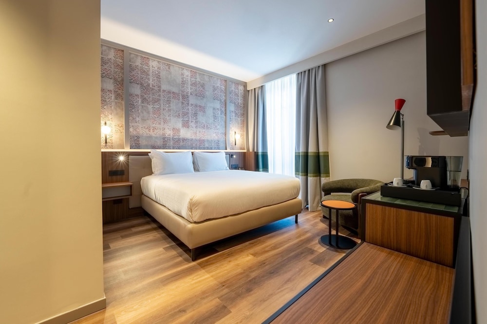Room, 1 King Bed, Balcony