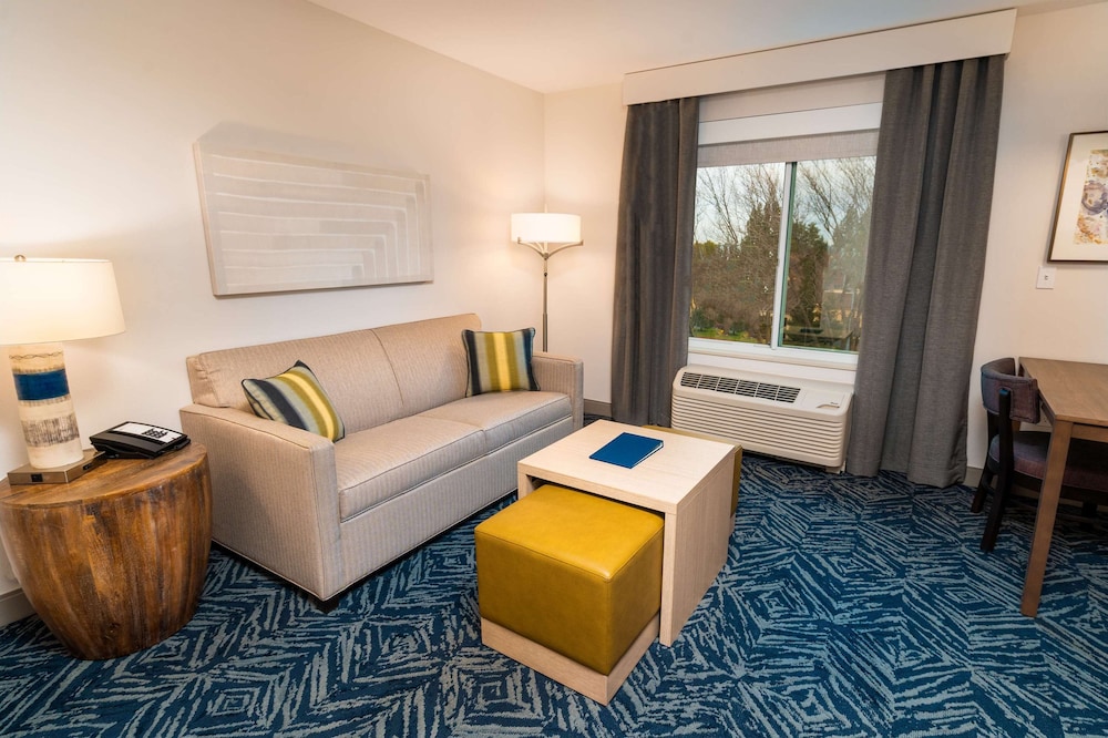 Studio, 1 King Bed, Accessible (Hearing) - Photo 7