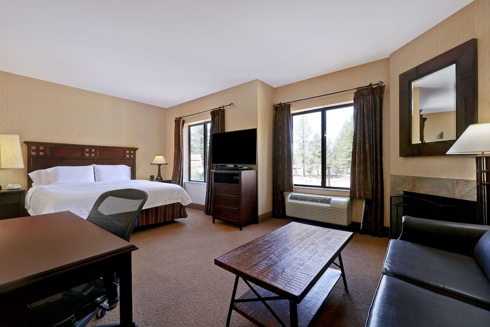 Studio, 1 King Bed, Accessible (Hearing)