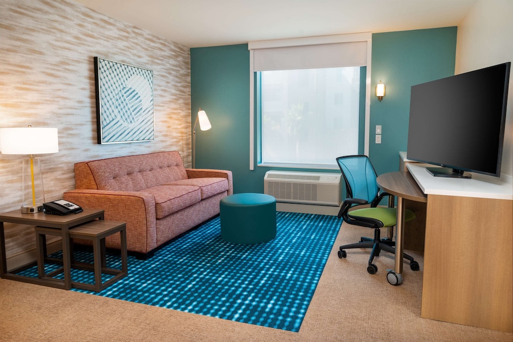 Studio, 2 Queen Beds, Accessible (Hearing) - Photo 3